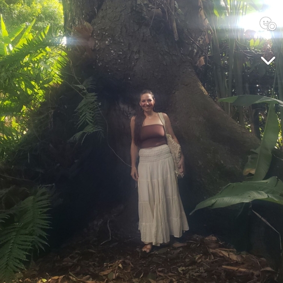 Meet your Posher, Tara - Picture 1 of 1